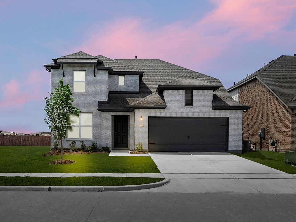 1st image of 1212 Redcoat Dr