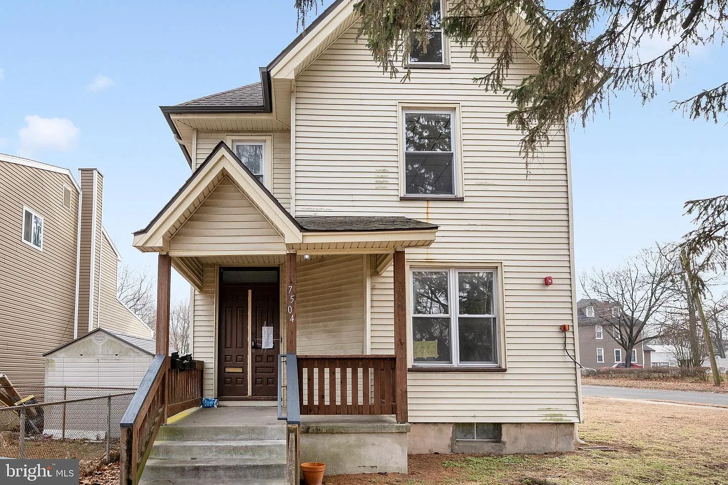 2 bed, 875 sqft, $2,300 — Photo 4