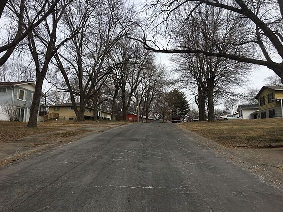 5th image of 4915 E 41st Ter