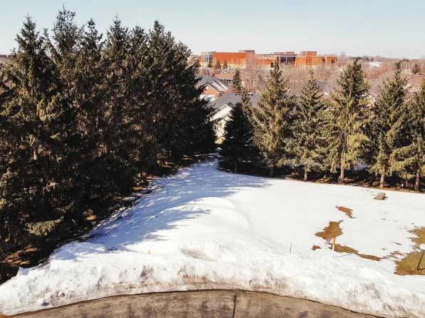 178 Summit Point Dr, Hastings, MN 55033