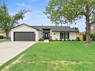 2806 Celinda Cir, College Station, TX 77845