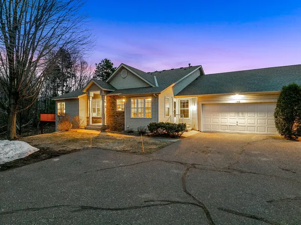 150 Wedgewood Dr, Saint Paul, MN 55115