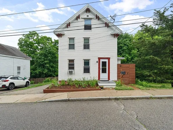 49 Mount Auburn Street, Somersworth, NH 03878