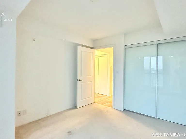 80 Esther Lorrie Dr #904 — Photo 3