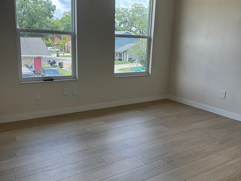 2nd Floor Front Facing Bedroom