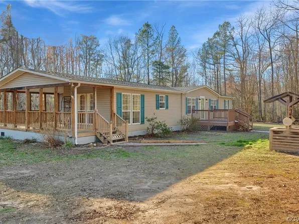 8100 Military Rd, Amelia Court House, VA 23002