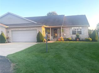 1012 Evergreen Dr NW, Strasburg, OH 44680