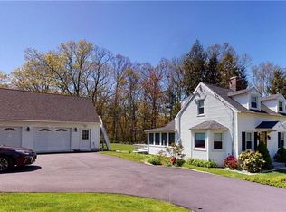 516 Plainville Ave, Unionville, CT 06085