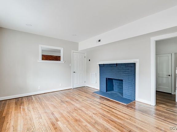 4th image of 1227 Garber St