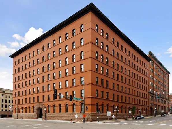 300 Wall St Unit 702, Saint Paul, MN 55101