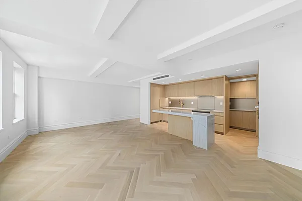 Rented by R New York | media 14