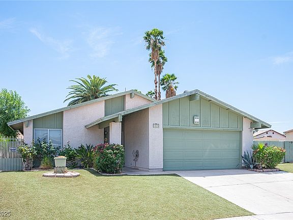 2nd image of 4409 Rosebank Cir