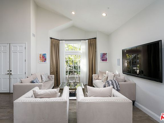 4th image of 18419 Saint Moritz Dr