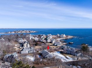 7 Brackett Point Rd, Biddeford, ME 04005