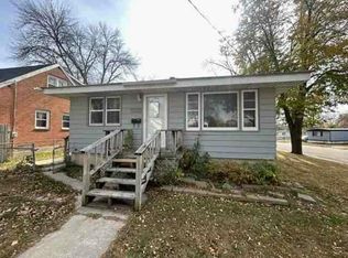 525 15th St NW, Mason City, IA 50401