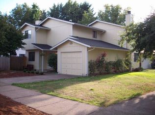 508 S 67th Pl, Springfield, OR 97478