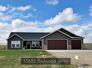 13682 Redwood Way NW, Williston, ND 58801