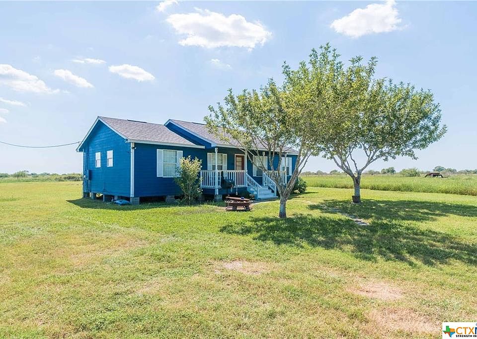 1st image of 598 Serene Dr W
