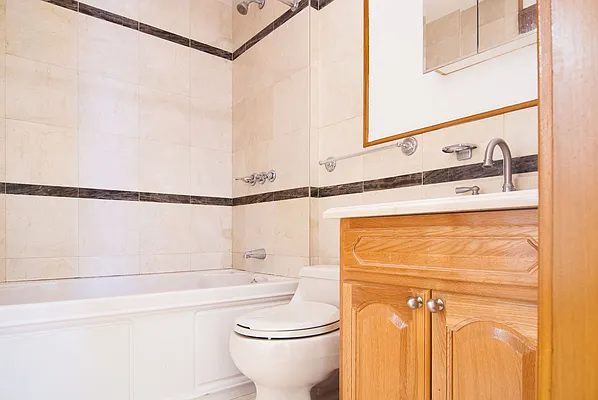 Rented by WAM Partners - William Moses Co. | media 20