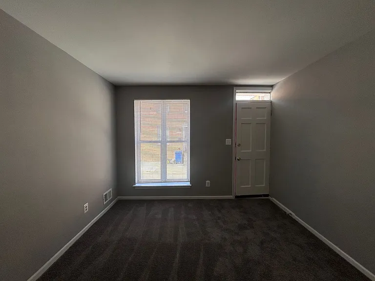 509 N Bradford St — Photo 3