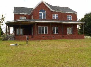 1528 Feed Mill Rd, Whiteville, NC 28472