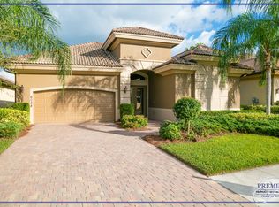 6088 Dogleg Dr, Naples, FL 34113