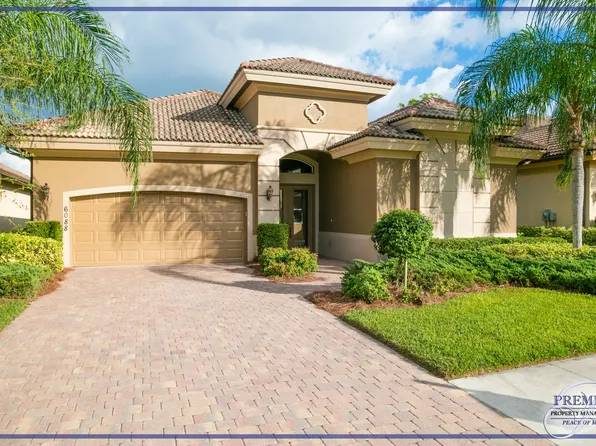6088 Dogleg Dr, Naples, FL 34113