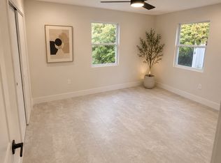 7066 54th Ave N, Saint Petersburg, FL 33709