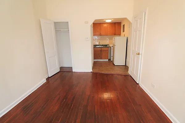 Rented by Compass | media 20