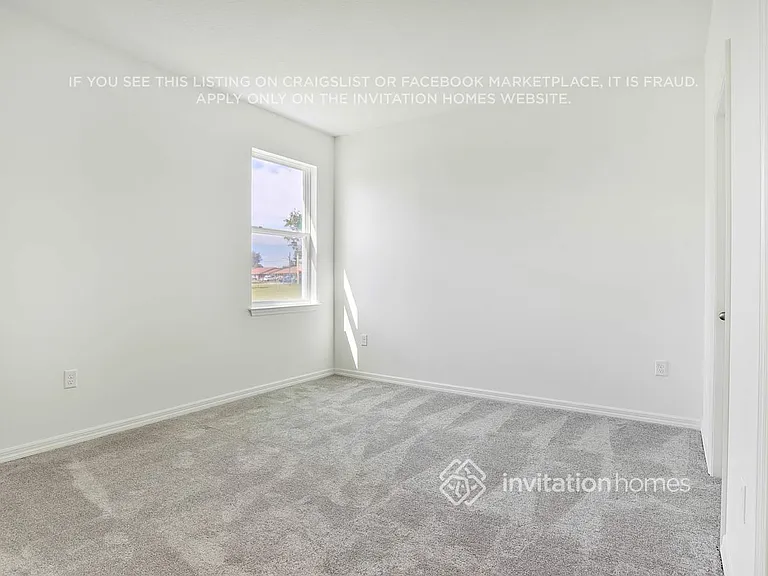 754 Lucaya Dr — Photo 14