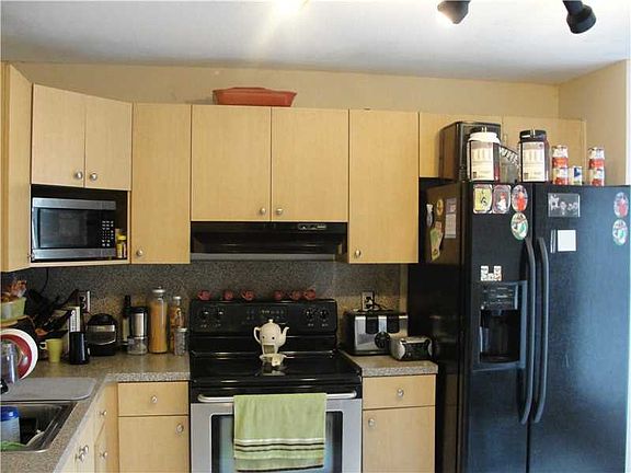 4th image of 18888 NW 52nd Pl #0