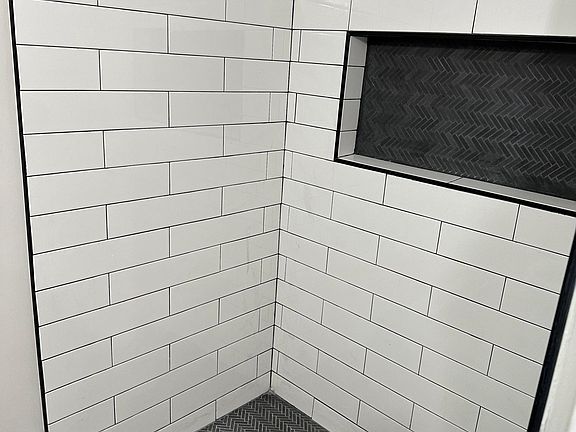 5th image of 13248 S Brandon Ave #1