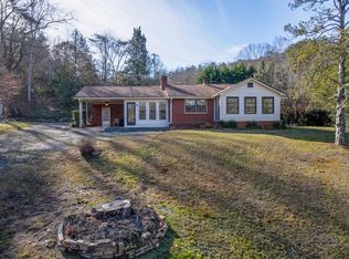 3205 Fulton Rd, Franklin, NC 28734