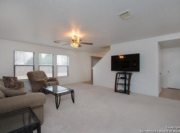 2nd image of 9122 Centro Grande
