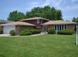 6400 W 91st St, Oak Lawn, IL 60453