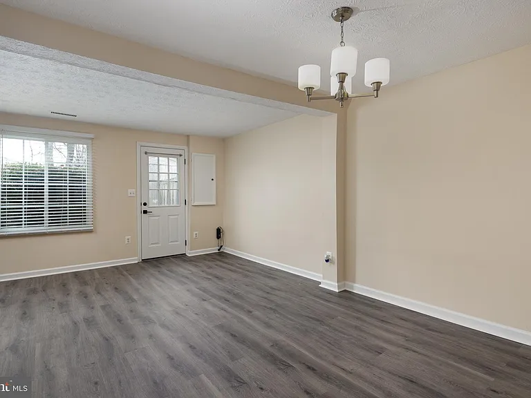 8736 Susquehanna St — Photo 13