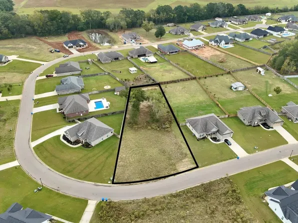 242 County Road 258, Enterprise, AL 36330