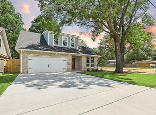 915 47th St, Niceville, FL 32578