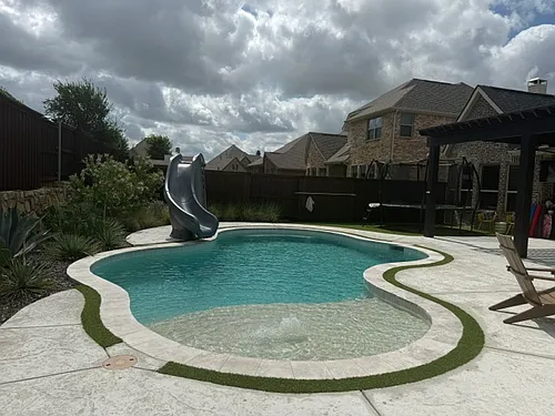 4890 Milby Dr Photo 1