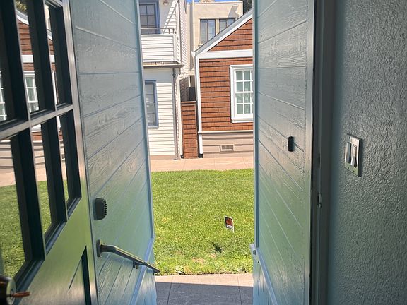 3rd image of 119 Lawn Way