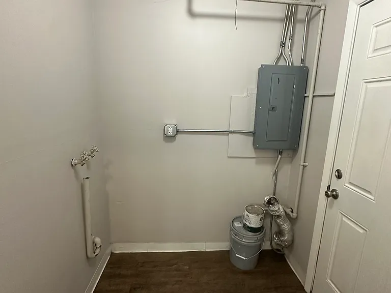 7730 Rhode Island Ct — Photo 9