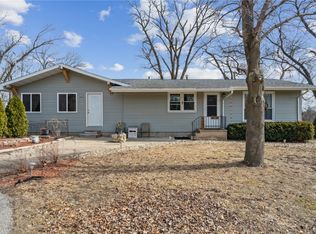 1727 Cedar Crest Dr, Cedar Rapids, IA 52403