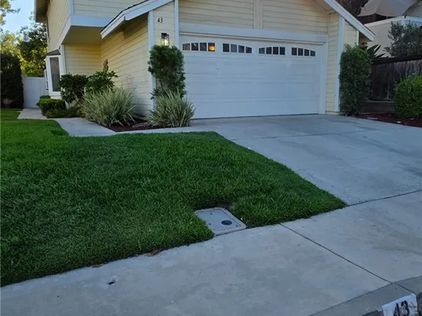 43 Oxbow Creek Ln, Laguna Hills, CA 92653