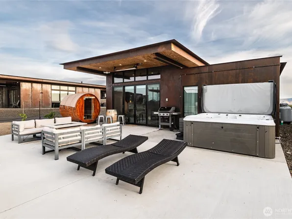 23584 Gorge Loop Drive, Quincy, WA 98848