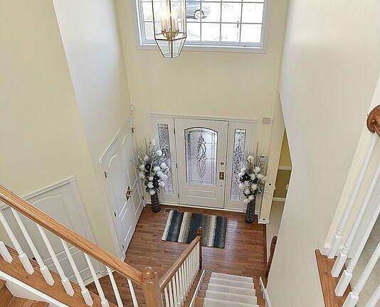 3rd image of 5417 Bowers Hill Dr