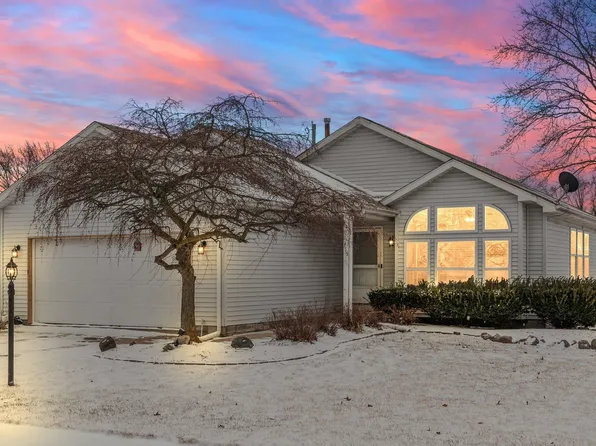 715 Wesley Rd, Kouts, IN 46347