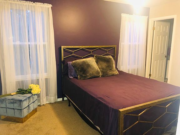 2nd image of 342 Sturbridge Village Dr