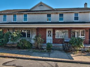 230 Pine St, Old Forge, PA 18518