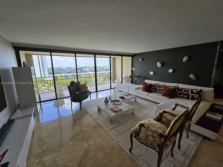 11113 Biscayne Blvd #854 — Photo 8