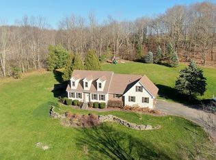 530 Jordan Hollow Rd, Dalton, PA 18414